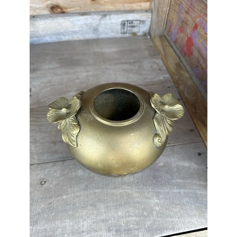 Brass Bowl Pot Vase‎ Art Deco Nouveau Style Vintage Floral Lillipad Handles